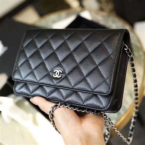 chanel classic wallet on chain black